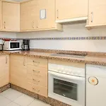 2 Bedroom Cozy In *
